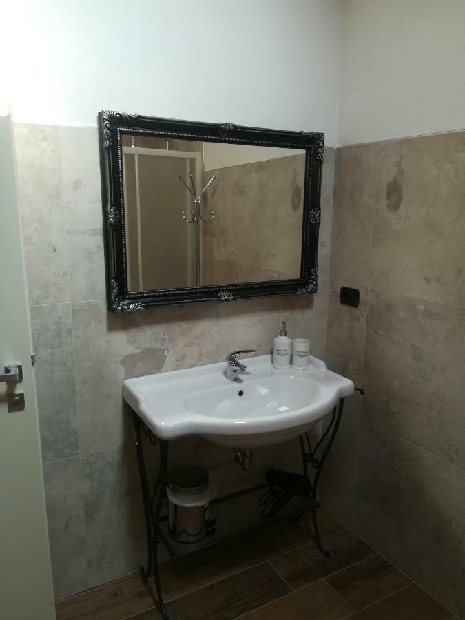 B&B Casa Santa Lucia 마네르바 델 가르다 외부 사진