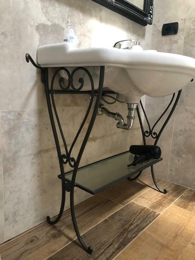 B&B Casa Santa Lucia 마네르바 델 가르다 외부 사진